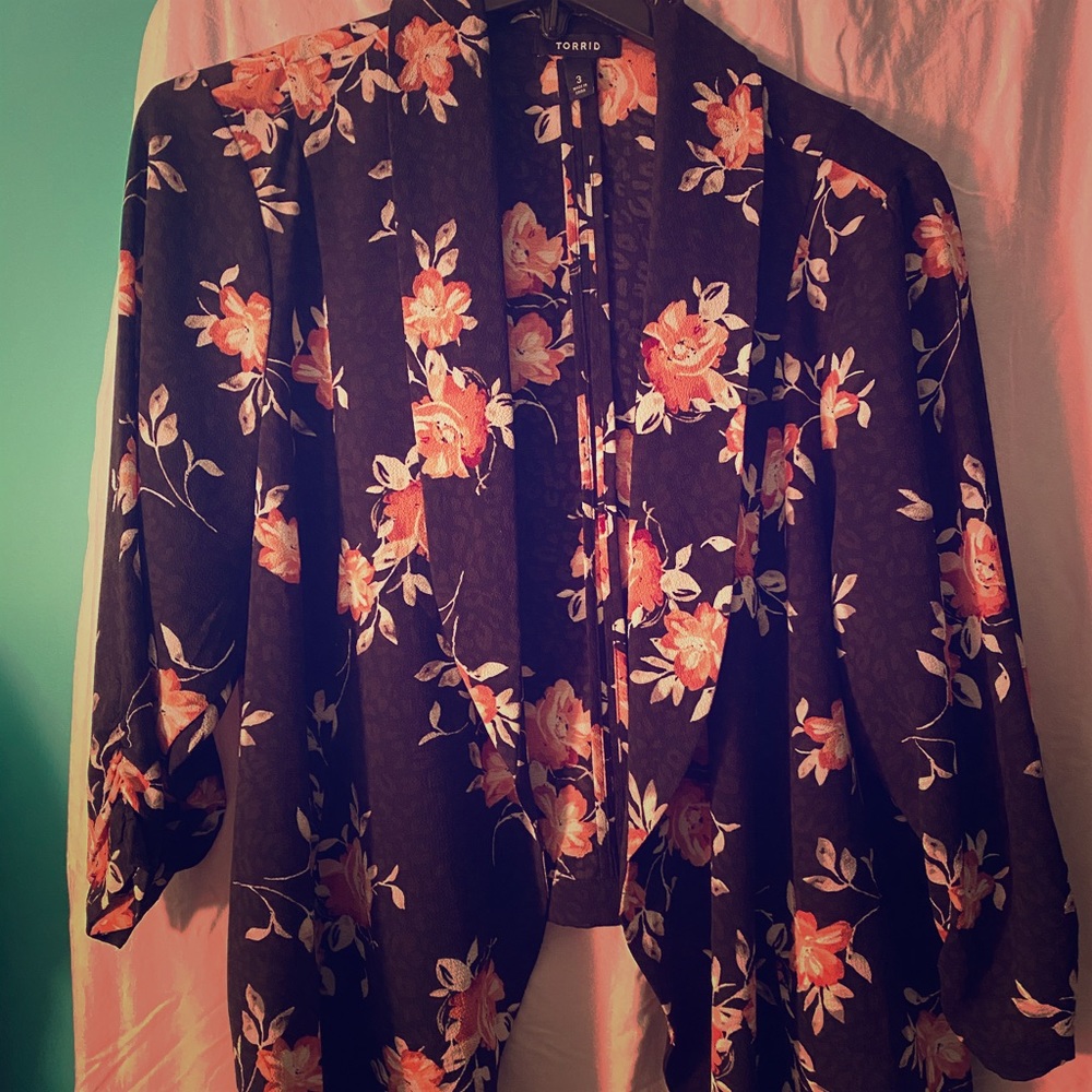 Torrid Sheer Floral Blazer Size 3